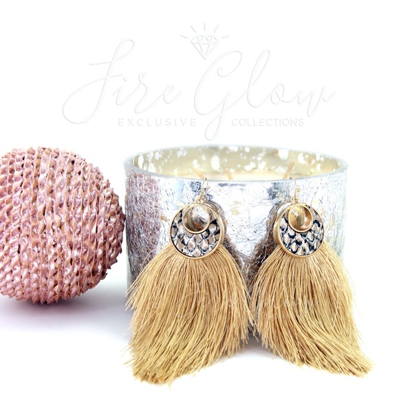 Tan Tassels With Snake Print Framed in Gold Tone - Picture 7 of 7